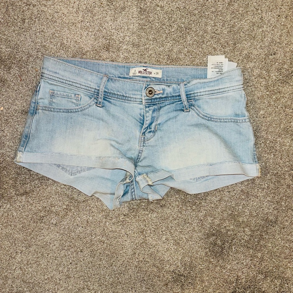 Low rise Hollister Shorts